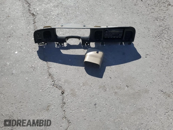 2008 Ford Police Interceptor с VIN 2FAFP71VX8X155943, выставлен на аукционе Copart как лот 54519365 с пробегом Не указан миль и Списание • Salvage title. История ставок и продаж доступна на DreamBid. Изображение 12.