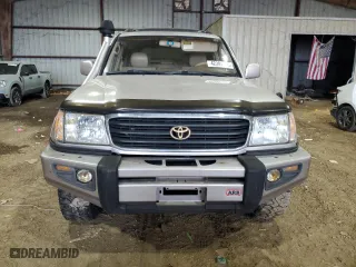 1999 Toyota Land Cruiser with VIN JT3HT05J2X0049288, listed as a Copart auction lot 42304455 with 255,285 mi miles and Salvage Title. Bid and sale history available at carsss.com. Image 5.