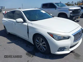 2015 Infiniti Q50 z VIN JN1BV7AP6FM357878, wystawiony jako IAAI lot #42148266 z przebiegiem 103 526 mil mil oraz . Historia ofert i sprzedaży dostępna na DreamBid. Obrazek 1.