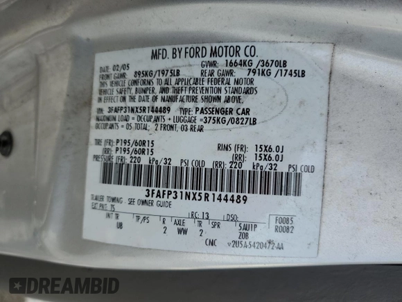 2005 Ford Focus S with VIN 3FAFP31NX5R144489, listed as a Copart auction lot 52928715 with Not Provided miles and Non Repairable. Bid and sale history available at carsss.com. Image 13.