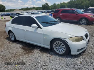 2009 BMW 3 Series 328i with VIN WBAPH77559NL82508, listed as a Copart auction lot 62209325 with 194,287 mi miles and Clean title. Bid and sale history available at DreamBid. Image 4.