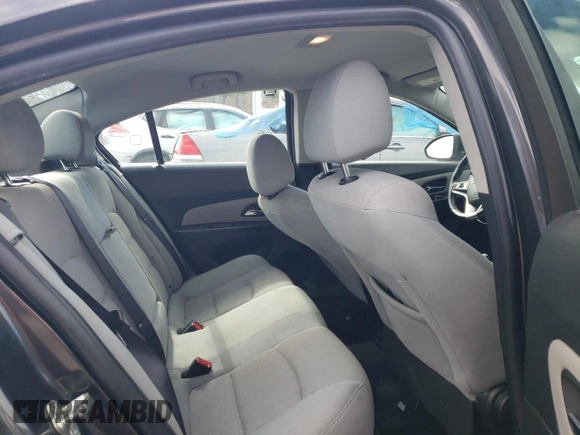 2014 Chevrolet Cruze 1LT with VIN 1G1PC5SB5E7316745, listed as a Copart auction lot 45681775 with 95,318 mi miles and Clean Title. Bid and sale history available at carsss.com. Image 10.