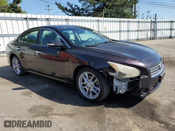 2010 Nissan Maxima SV z VIN 1N4AA5AP2AC867478, wystawiony jako Copart lot #55766955 z przebiegiem 170 812 mil mil oraz Szkoda całkowita • Salvage title. Historia ofert i sprzedaży dostępna na DreamBid. Obrazek 4.