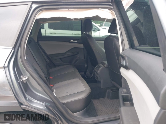 2022 Volkswagen Taos SE z VIN 3VVSX7B2XNM062037, wystawiony jako IAAI lot #42051064 z przebiegiem 30 149 mil mil oraz . Historia ofert i sprzedaży dostępna na DreamBid. Obrazek 8.