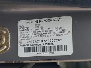 1999 Nissan Maxima GXE с VIN JN1CA21D7XT207262, выставлен на аукционе IAAI как лот 41926037 с пробегом 45 516 миль миль и . История ставок и продаж доступна на DreamBid. Изображение 9.