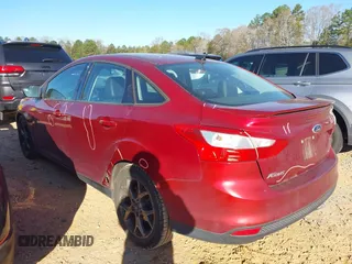 2013 Ford Focus SE with VIN 1FADP3F27DL150124, listed as a IAAI auction lot 41824159 with 145,693 mi miles. Bid and sale history available at carsss.com. Image 3.