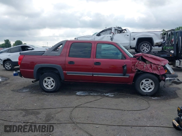 2004 Chevrolet Avalanche z VIN 3GNEC12T04G119654, wystawiony jako IAAI lot #42236589 z przebiegiem 274 386 mil mil oraz . Historia ofert i sprzedaży dostępna na DreamBid. Obrazek 13.