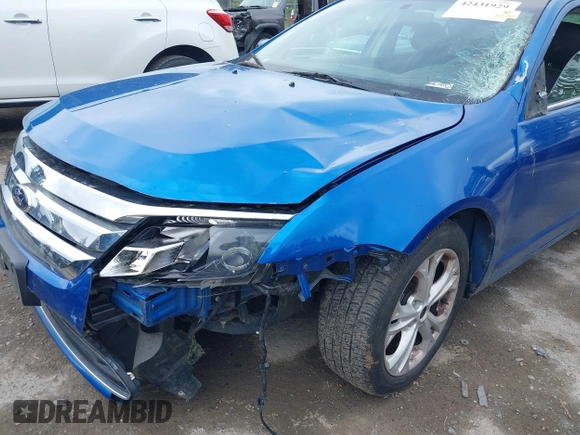 2012 Ford Fusion SE with VIN 3FAHP0HA7CR440092, listed as a IAAI auction lot 42431929 with 117,686 mi miles and . Bid and sale history available at DreamBid. Image 6.