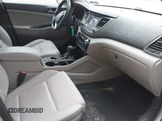 2017 Hyundai Tucson SE with VIN KM8J3CA45HU272171, listed as a IAAI auction lot 41801230 with 100,541 mi miles. Bid and sale history available at carsss.com. Image 5.