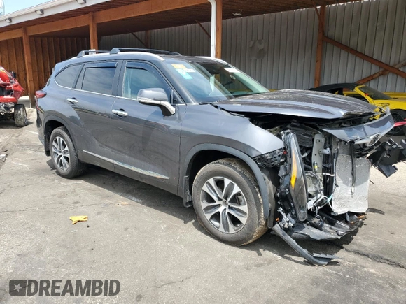 2023 Toyota Highlander L with VIN 5TDKDRBH5PS005383, listed as a Copart auction lot 59811145 with 18,507 mi miles and Salvage title. Bid and sale history available at DreamBid. Image 4.