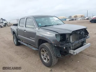 2013 Toyota Tacoma PreRunner with VIN 5TFJU4GN4DX039706, listed as a IAAI auction lot 41465806 with 126,322 mi miles. Bid and sale history available at carsss.com. Image 1.