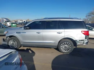 2018 Lincoln Navigator с VIN 5LMJJ2NT2JEL07666, выставлен на аукционе IAAI как лот 41667467 с пробегом 92 192 миль миль и . История ставок и продаж доступна на DreamBid. Изображение 14.