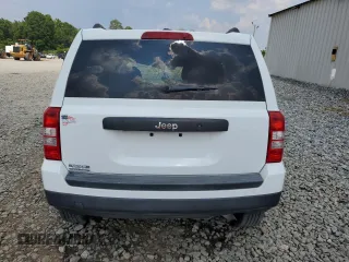 2016 Jeep Patriot Sport z VIN 1C4NJPBB4GD748294, wystawiony jako Copart lot #62569595 z przebiegiem 143 919 mil mil oraz Szkoda całkowita • Salvage title. Historia ofert i sprzedaży dostępna na DreamBid. Obrazek 6.