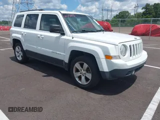 2017 Jeep Patriot Latitude with VIN 1C4NJPFB4HD183380, listed as a IAAI auction lot 42780776 with 161,335 mi miles and . Bid and sale history available at DreamBid. Image 1.