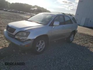 2000 Lexus RX 300 with VIN JT6HF10U2Y0128799, listed as a Copart auction lot 69980594 with 173,188 mi miles and Clean Title. Bid and sale history available at carsss.com. Image 1.