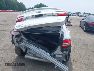 2020 Ford Fusion SE with VIN 3FA6P0HD9LR226500, listed as a IAAI auction lot 42296526 with 48,468 mi miles and . Bid and sale history available at DreamBid. Image 17.