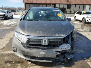 2021 Honda Odyssey EX-L with VIN 5FNRL6H70MB020405, listed as a Copart auction lot 46186085 with 61,300 mi miles and Salvage Title. Bid and sale history available at DreamBid. Image 5.