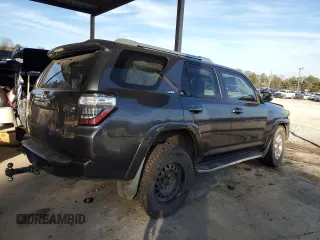 2016 Toyota 4Runner SR5 with VIN JTEZU5JR0G5119519, listed as a Copart auction lot 42156315 with 221,885 mi miles and Clean title. Bid and sale history available at DreamBid. Image 3.