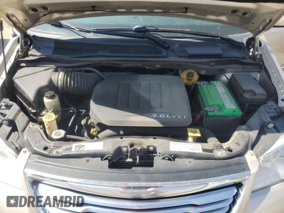 2015 Chrysler Town & Country Touring with VIN 2C4RC1BG6FR594591, listed as a Copart auction lot 67585604 with 125,875 mi miles and Salvage Title. Bid and sale history available at DreamBid. Image 12.