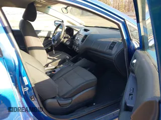 2015 Kia Forte LX with VIN KNAFX4A62F5269299, listed as a IAAI auction lot 41935364 with 380,005 mi miles and . Bid and sale history available at carsss.com. Image 5.
