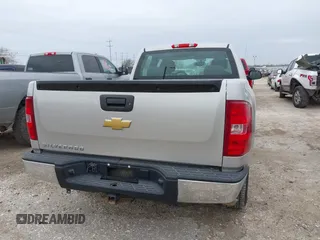 2007 Chevrolet Silverado 1500 LT w/1LT with VIN 2GCEC19CX71553141, listed as a IAAI auction lot 41580637 with 142,544 mi miles. Bid and sale history available at carsss.com. Image 16.