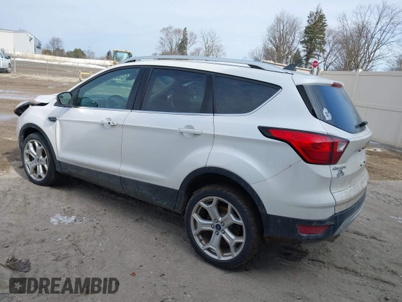 2019 Ford Escape Titanium with VIN 1FMCU9J97KUB85528, listed as a IAAI auction lot 41708344 with 88,841 mi miles. Bid and sale history available at carsss.com. Image 3.