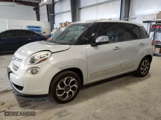 2014 FIAT 500L Lounge with VIN ZFBCFACH3EZ013141, listed as a Copart auction lot 53339585 with 98,898 mi miles and Salvage Title. Bid and sale history available at carsss.com. Image 1.
