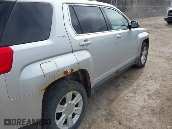 2012 GMC Terrain SLE-2 z VIN 2GKFLTEK5C6313705, wystawiony jako IAAI lot #41759513 z przebiegiem 129 128 mil mil oraz . Historia ofert i sprzedaży dostępna na DreamBid. Obrazek 6.