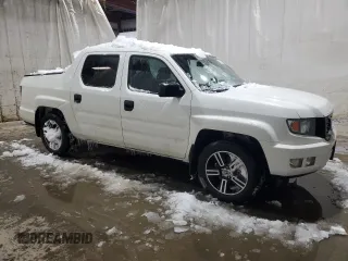 2013 Honda Ridgeline Sport z VIN 5FPYK1F70DB014275, wystawiony jako Copart lot #45351125 z przebiegiem 230 608 mil mil oraz Czysty tytuł • Clean title. Historia ofert i sprzedaży dostępna na DreamBid. Obrazek 4.