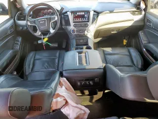 2017 GMC Yukon SLT with VIN 1GKS2BKC3HR122370, listed as a Copart auction lot 46254615 with 179,787 mi miles and Salvage Title. Bid and sale history available at carsss.com. Image 8.
