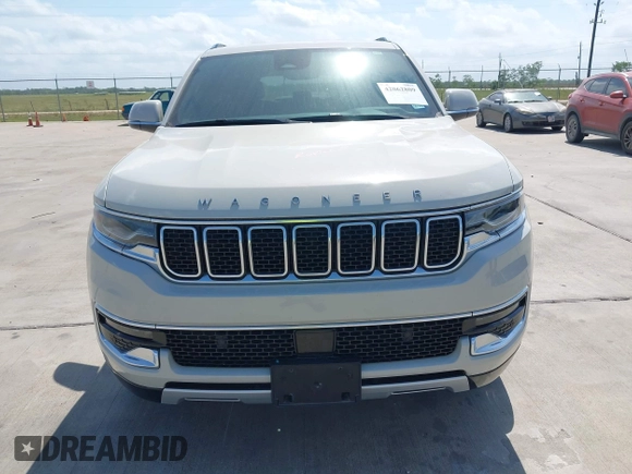 2022 Jeep Wagoneer Series II with VIN 1C4SJUBT2NS181344, listed as a IAAI auction lot 42062809 with 40,389 mi miles and . Bid and sale history available at DreamBid. Image 12.