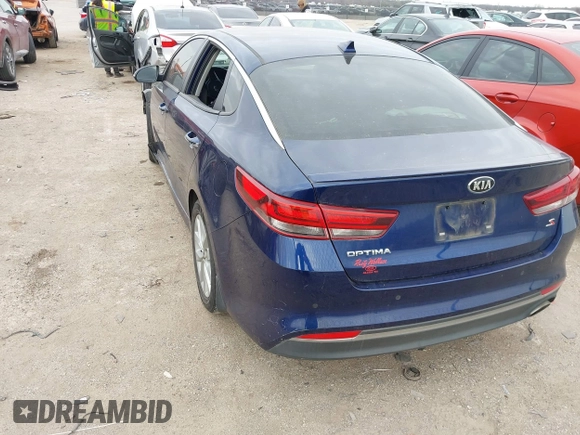 2018 Kia Optima S z VIN 5XXGT4L3XJG188920, wystawiony jako IAAI lot #41433493 z przebiegiem 129 639 mil mil oraz . Historia ofert i sprzedaży dostępna na DreamBid. Obrazek 3.