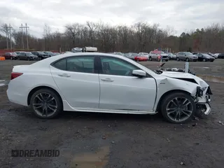 2019 Acura TLX w/A-Spec Pkg with VIN 19UUB1F61KA002075, listed as a IAAI auction lot 40991938 with 49,402 mi miles. Bid and sale history available at carsss.com. Image 13.