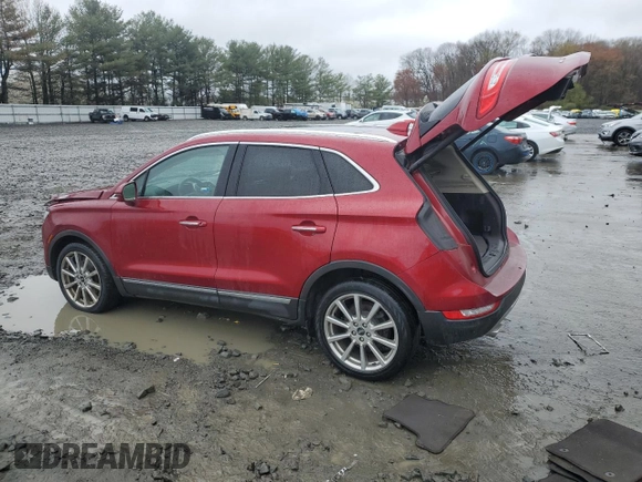 2019 Lincoln MKC Reserve with VIN 5LMCJ3C92KUL43662, listed as a Copart auction lot 52933255 with 31,076 mi miles and Salvage Title. Bid and sale history available at DreamBid. Image 2.