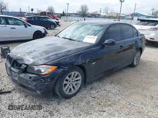 2007 BMW 3 Series 328i with VIN WBAVA33517KX71509, listed as a IAAI auction lot 41868505 with 167,905 mi miles and . Bid and sale history available at DreamBid. Image 2.