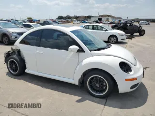 2009 Volkswagen New Beetle Coupe S with VIN 3VWRW31C99M506322, listed as a Copart auction lot 65448874 with 90,224 mi miles and Clean Title. Bid and sale history available at carsss.com. Image 4.