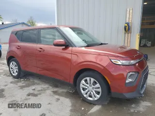 2020 Kia Soul S with VIN KNDJ23AUXL7122250, listed as a Copart auction lot 52758195 with 55,572 mi miles and Salvage Title. Bid and sale history available at carsss.com. Image 4.