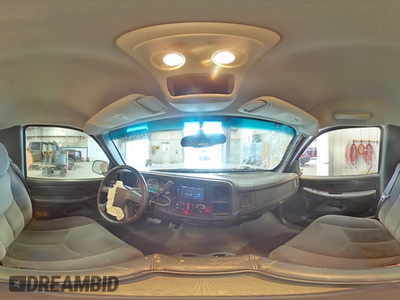 2005 Chevrolet Silverado 1500 LS with VIN 1GCEC14T75Z254816, listed as a Copart auction lot 45102935 with 124,541 mi miles and Salvage title. Bid and sale history available at DreamBid. Image 12.