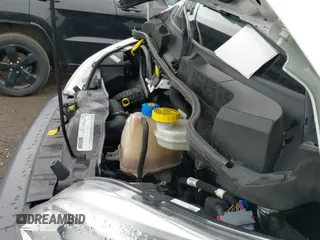 2025 Ram ProMaster Cargo Tradesman с VIN 3C6LRVDG9SE513966, выставлен на аукционе IAAI как лот 42427460 с пробегом 37 397 миль миль и . История ставок и продаж доступна на DreamBid. Изображение 18.