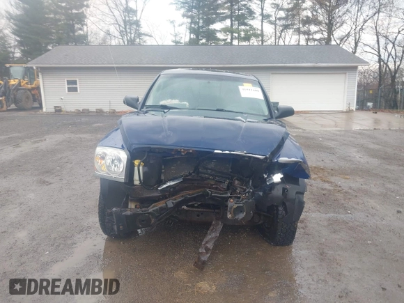 2007 Dodge Dakota ST z VIN 1D7HE22K77S181214, wystawiony jako IAAI lot #41911600 z przebiegiem 156 393 mil mil oraz . Historia ofert i sprzedaży dostępna na DreamBid. Obrazek 13.