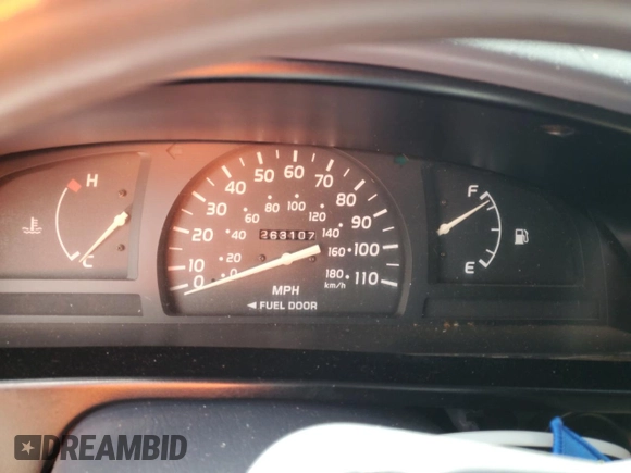 2001 Toyota Tacoma z VIN 5TEPM62N91Z836597, wystawiony jako Copart lot #53106165 z przebiegiem 263 107 mil mil oraz Szkoda całkowita • Salvage title. Historia ofert i sprzedaży dostępna na DreamBid. Obrazek 9.