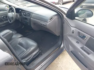 2002 Ford Taurus SES Standard с VIN 1FAFP55U42A114570, выставлен на аукционе IAAI как лот 42723316 с пробегом 120 191 миль миль и . История ставок и продаж доступна на DreamBid. Изображение 5.