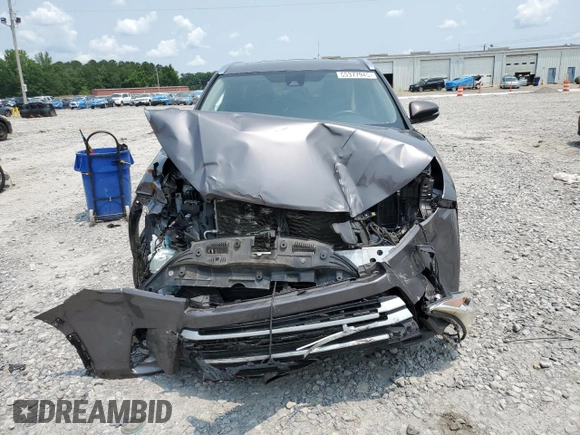 2018 Toyota Highlander SE with VIN 5TDKZRFH9JS545175, listed as a Copart auction lot 59377945 with 214,242 mi miles and Salvage title. Bid and sale history available at DreamBid. Image 5.