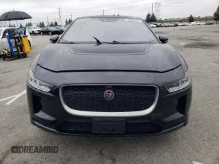 2020 Jaguar I-Pace SE z VIN SADHC2S12L1F79008, wystawiony jako Copart lot #55569504 z przebiegiem 46 948 mil mil oraz Szkoda całkowita • Salvage title. Historia ofert i sprzedaży dostępna na DreamBid. Obrazek 5.