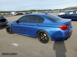 2015 BMW M5 with VIN WBSFV9C52FD594494, listed as a Copart auction lot 78246673 with 102,773 mi miles and Salvage Title. Bid and sale history available at carsss.com. Image 2.