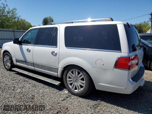 2013 Lincoln Navigator z VIN 5LMJJ3J50DEL03522, wystawiony jako Copart lot #54768335 z przebiegiem 137 326 mil mil oraz Czysty tytuł • Clean title. Historia ofert i sprzedaży dostępna na DreamBid. Obrazek 2.