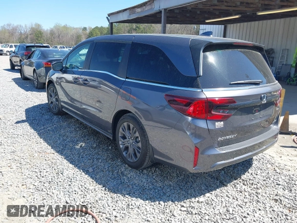2025 Honda Odyssey Touring z VIN 5FNRL6H84SB028769, wystawiony jako IAAI lot #41856080 z przebiegiem Nie podano mil oraz . Historia ofert i sprzedaży dostępna na DreamBid. Obrazek 3.