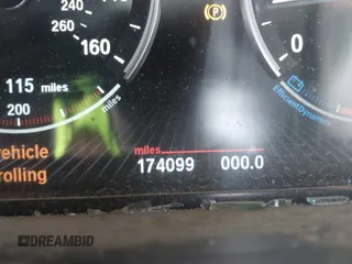 2013 BMW 7 Series 750Li с VIN WBAYE8C53DD132336, выставлен на аукционе IAAI как лот 42812991 с пробегом 174 099 миль миль и . История ставок и продаж доступна на DreamBid. Изображение 15.