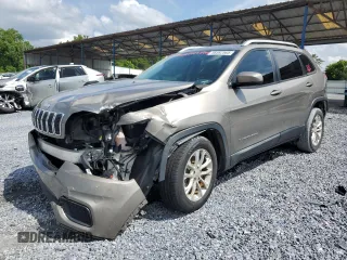 2020 Jeep Cherokee Latitude с VIN 1C4PJLCBXLD556789, выставлен на аукционе Copart как лот 58582565 с пробегом 66 865 миль миль и Списание • Salvage title. История ставок и продаж доступна на DreamBid. Изображение 1.