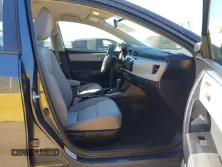 2016 Toyota Corolla L z VIN 5YFBURHE8GP530878, wystawiony jako IAAI lot #41746216 z przebiegiem 139 615 mil mil oraz . Historia ofert i sprzedaży dostępna na DreamBid. Obrazek 5.